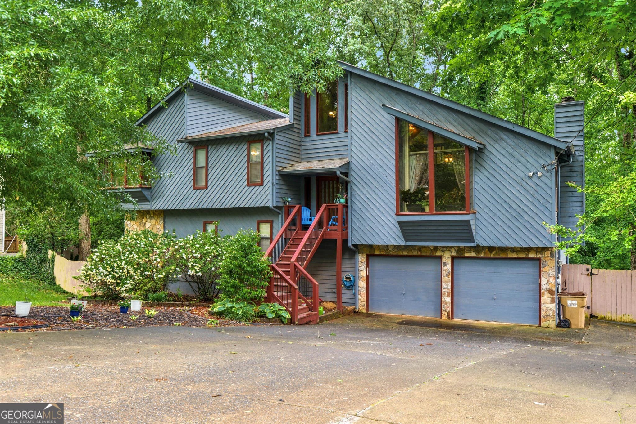 4 bedroom, 3 bathroom, 5,608 sq ft single family residence for sale at 1781 Blackwillow Drive, Marietta, GA 30066 — photo 1 of 25