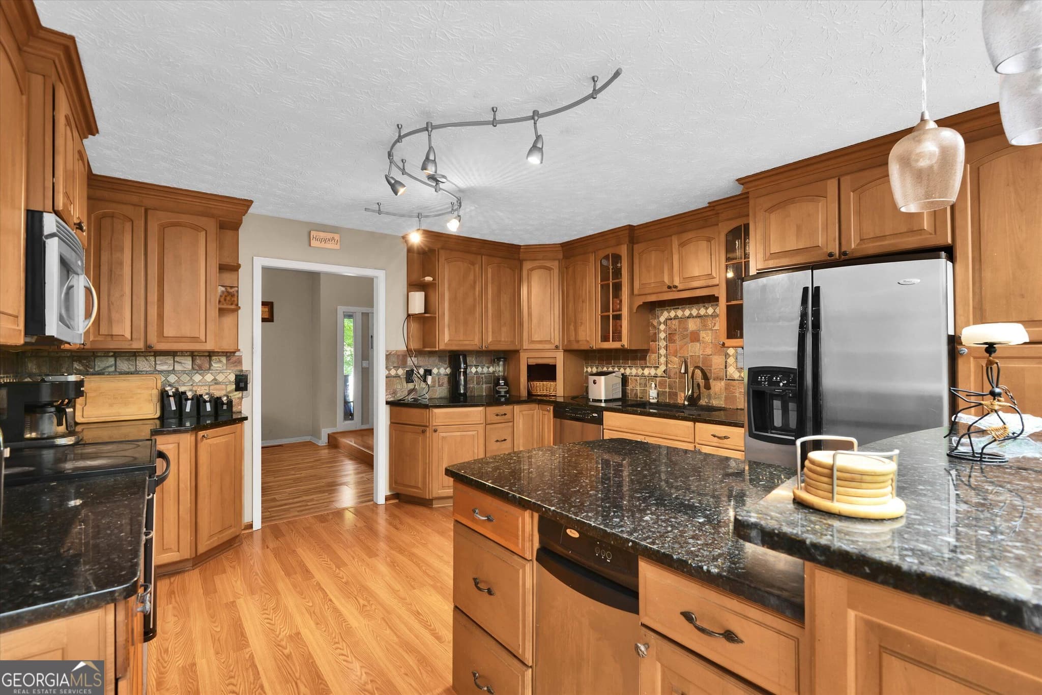 4 bedroom, 3 bathroom, 5,608 sq ft single family residence for sale at 1781 Blackwillow Drive, Marietta, GA 30066 — photo 9