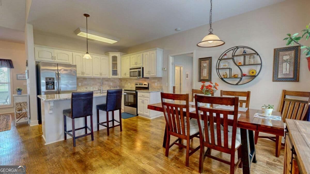 3 bedroom, 2 bathroom, 1,443 sq ft single family residence for sale at 124 Sugarland Boulevard, Brooklet, GA 30415 — photo 5