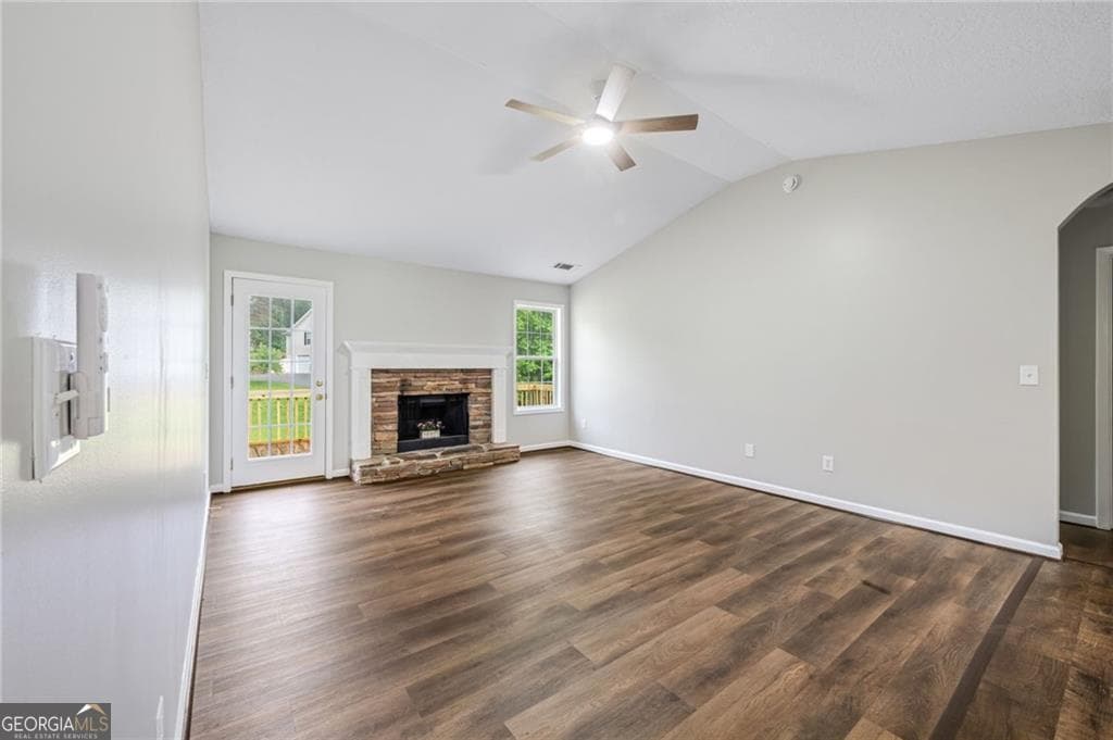 4 bedroom, 3 bathroom, 2,200 sq ft single family residence for sale at 59 Shadow Hills Lane, Dawsonville, GA 30534 — photo 5