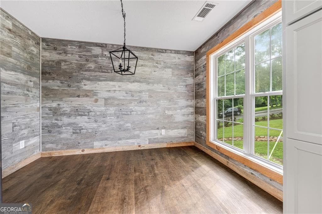 4 bedroom, 3 bathroom, 2,200 sq ft single family residence for sale at 59 Shadow Hills Lane, Dawsonville, GA 30534 — photo 8