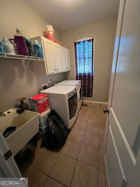 6 bedroom, 4.5 bathroom, 8,759 sq ft single family residence for sale at 4535 Worthings Drive, Powder Springs, GA 30127 — photo 4