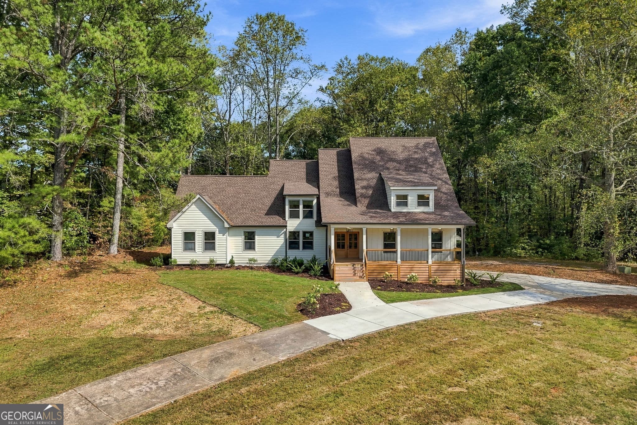4 bedroom, 4 bathroom, 3,033 sq ft single family residence for sale at 2102 Thomas Road, Canton, GA 30115 — photo 3