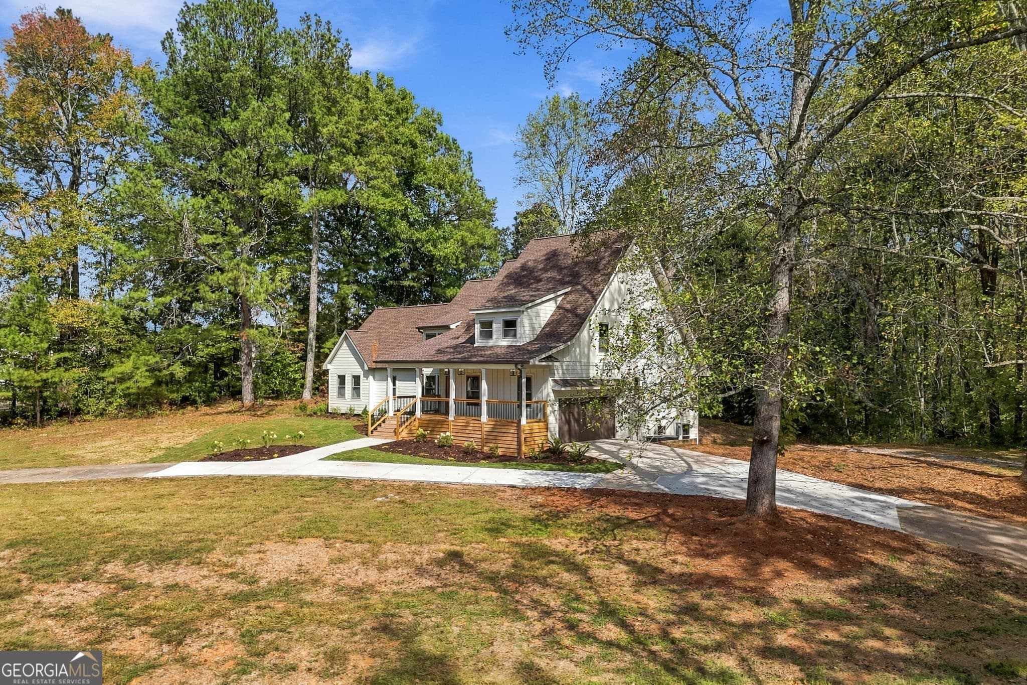 4 bedroom, 4 bathroom, 3,033 sq ft single family residence for sale at 2102 Thomas Road, Canton, GA 30115 — photo 5