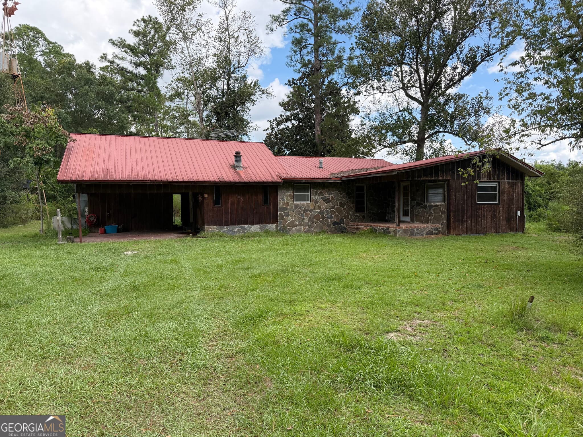 6 bedroom, 2.5 bathroom, 3,437 sq ft single family residence for sale at 5034 Aarons Way, Patterson, GA 31557 — photo 5