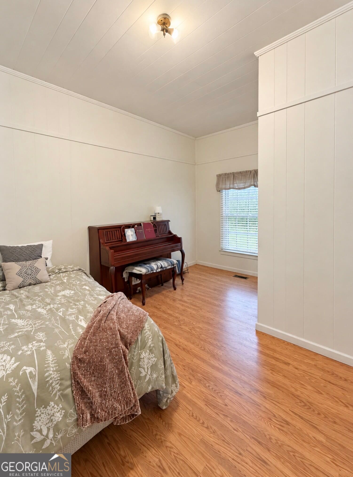 3 bedroom, 1 bathroom, 1,312 sq ft single family residence under contract at 545 County Road 437, Graham, AL 36263 — photo 9