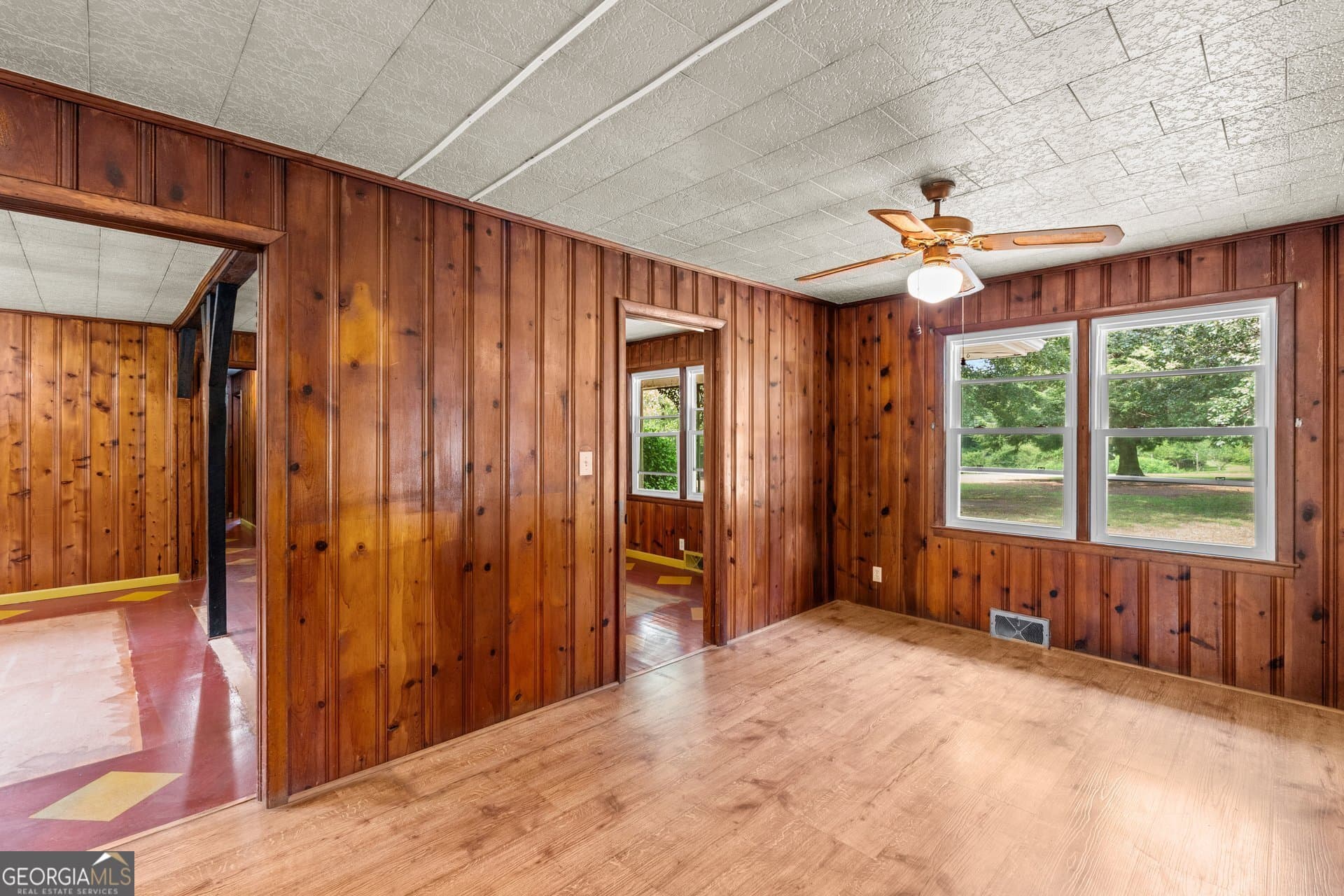 3 bedroom, 2 bathroom, 1,344 sq ft single family residence for sale at 1374 Clem Lowell Road, Carrollton, GA 30116 — photo 7
