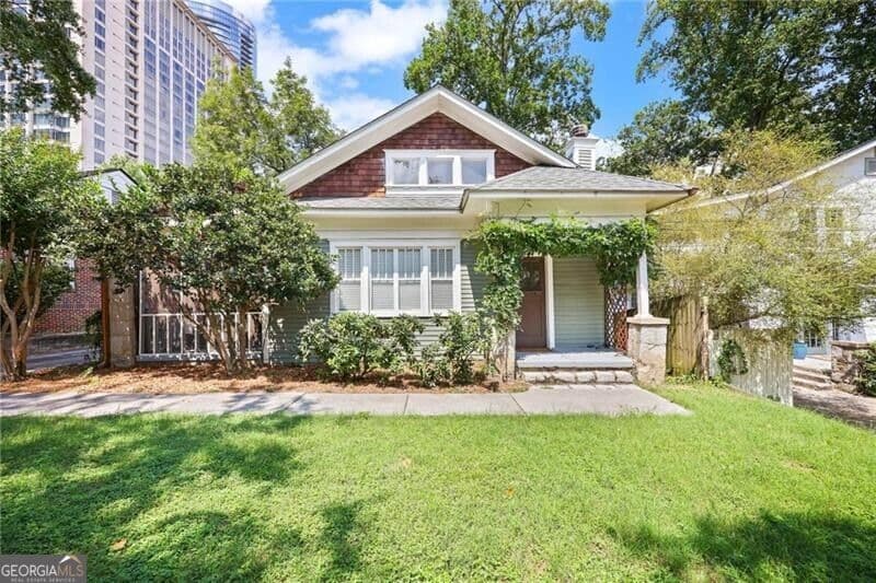 3 bedroom, 2 bathroom, 2,000 sq ft single family residence for rent at 26 Highland Drive, Atlanta, GA 30305 for $4,000 a month — photo 1 of 1