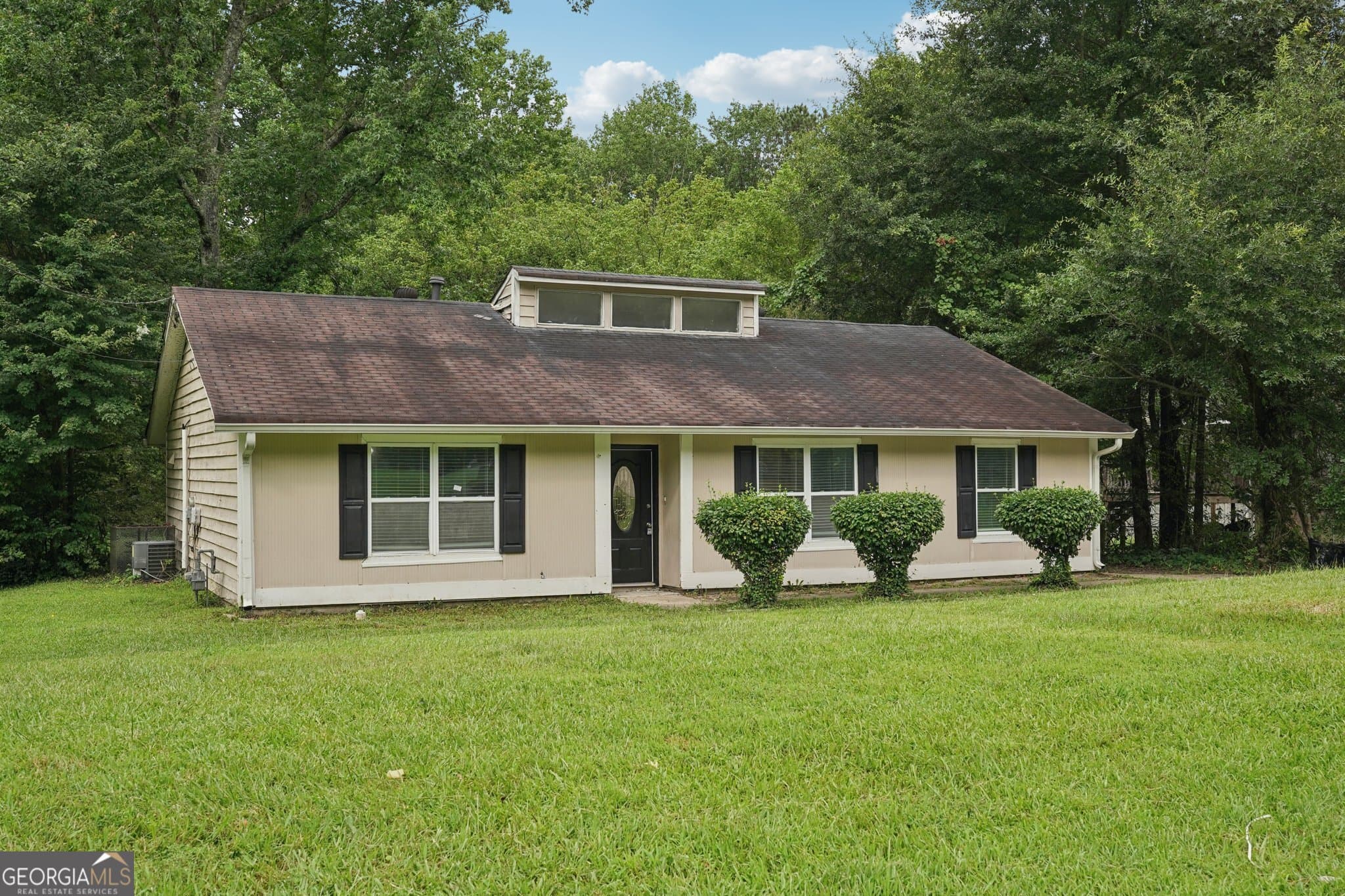 4 bedroom, 2 bathroom, 1,528 sq ft single family residence for sale at 7335 Connell Road, Fairburn, GA 30213 — photo 3