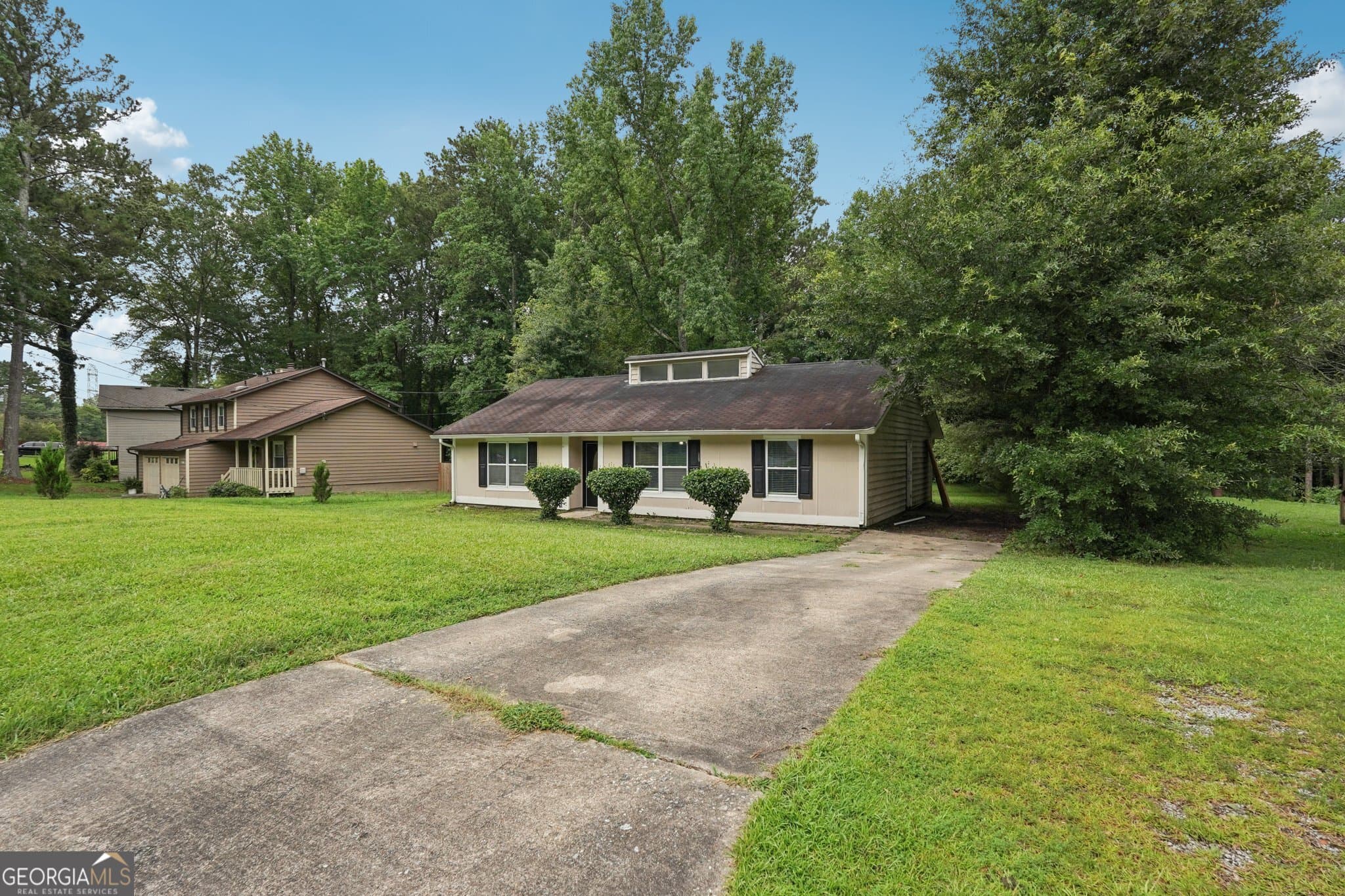 4 bedroom, 2 bathroom, 1,528 sq ft single family residence for sale at 7335 Connell Road, Fairburn, GA 30213 — photo 5