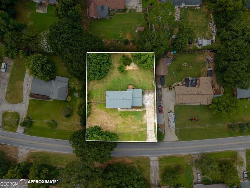 4 bedroom, 2.5 bathroom, 2,317 sq ft single family residence for sale at 1773 Old Salem Road, Conyers, GA 30013 — photo 4