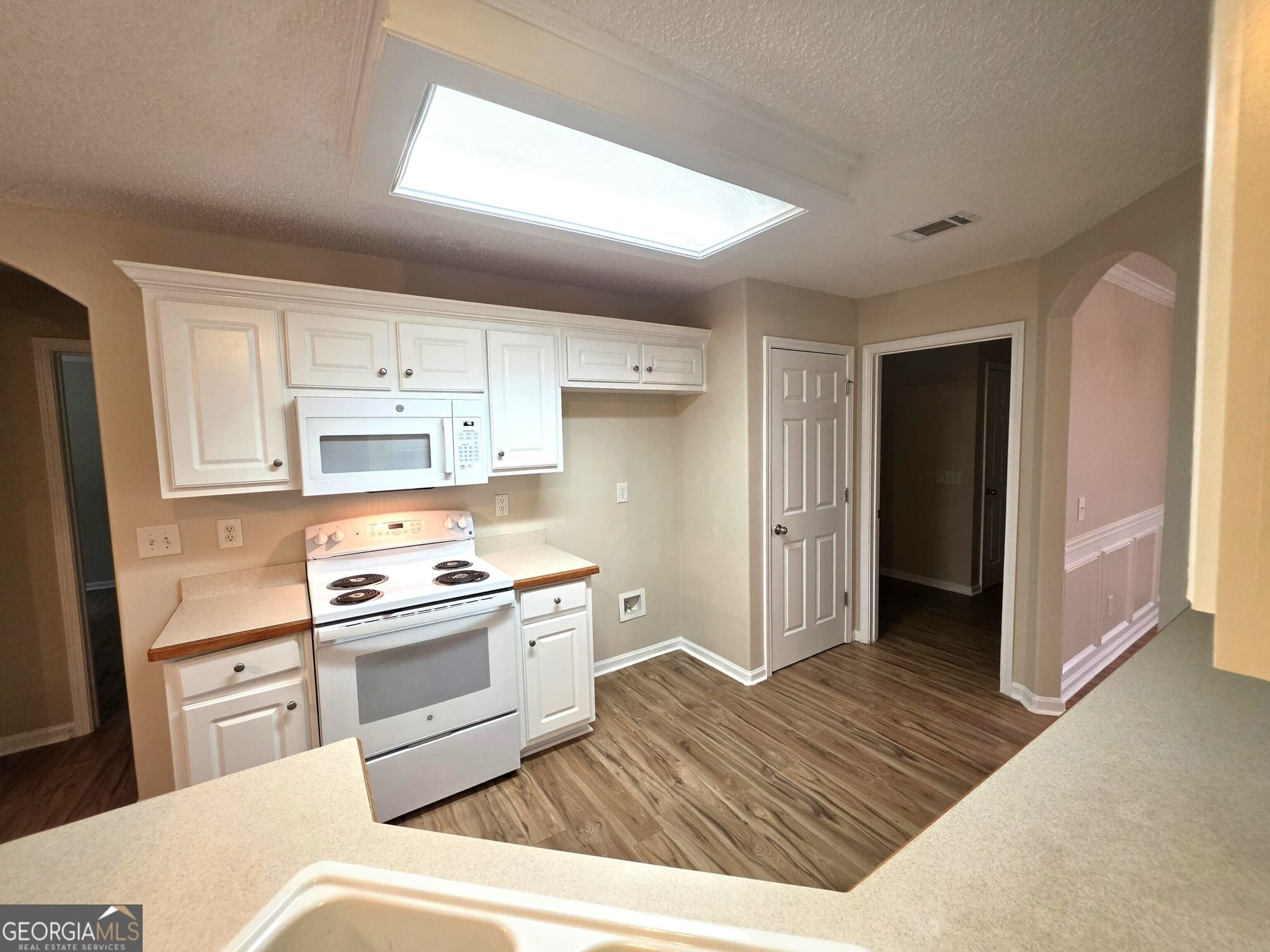 3 bedroom, 2 bathroom, 1,914 sq ft single family residence for sale at 122 Silver Bell Road, Jefferson, GA 30549 — photo 10
