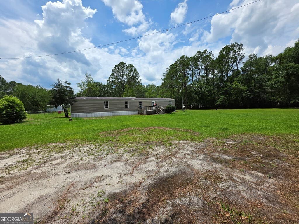 3 bedroom, 2 bathroom, 1,280 sq ft condominium for sale at 3889 Jacobs Drive, Blackshear, GA 31516 — photo 5