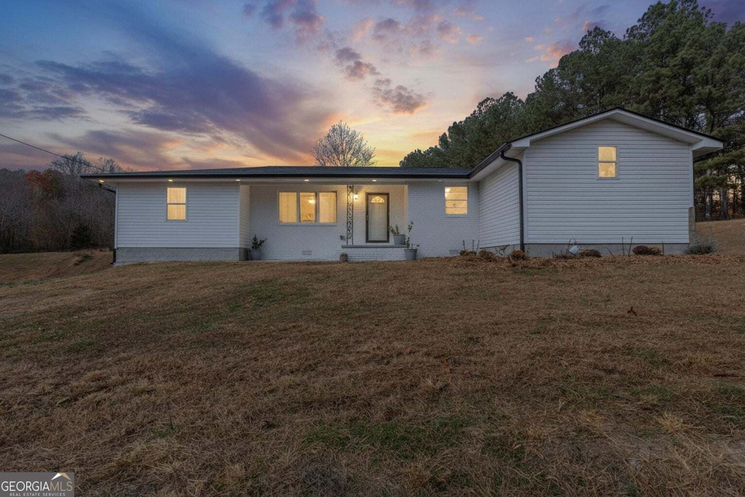 4 bedroom, 2 bathroom, 1,807 sq ft farm under contract at 1144 Ridgeway Road, Lafayette, GA 30728