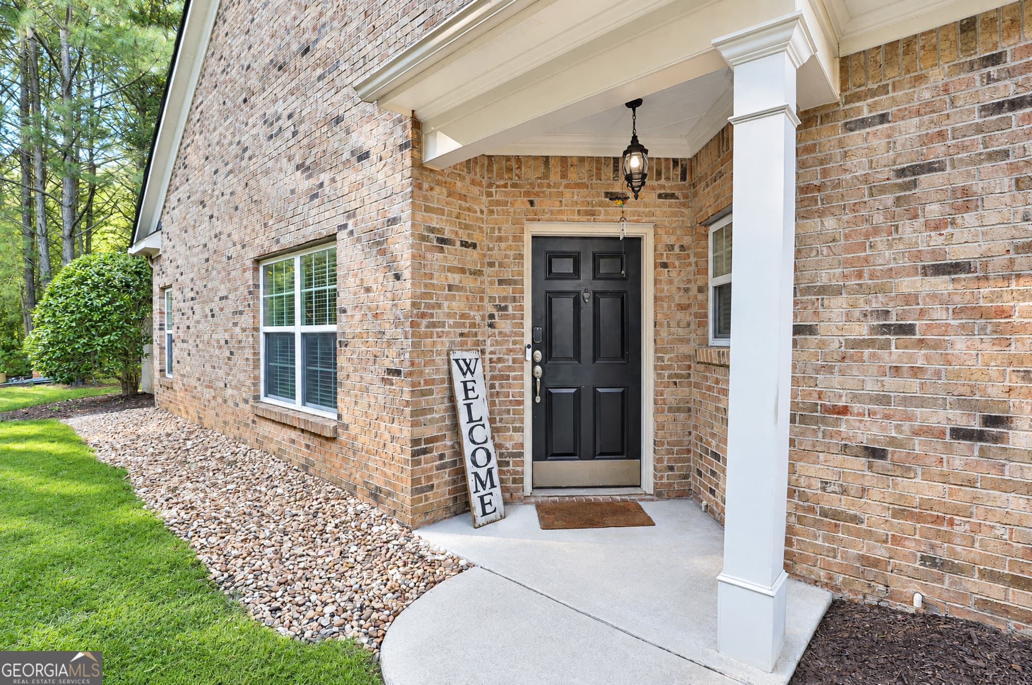 3 bedroom, 2.5 bathroom, 1,691 sq ft townhouse for sale at 79 Granite Way, Newnan, GA 30265 — photo 5