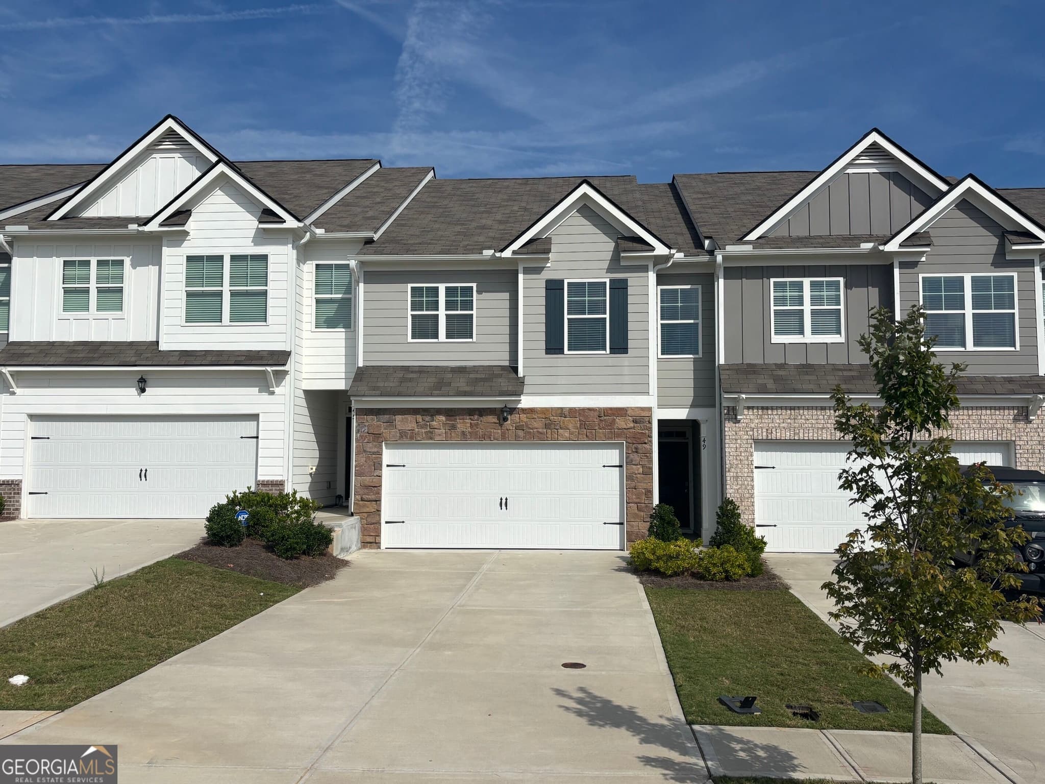 3 bedroom, 2.5 bathroom, 2,438 sq ft townhouse for rent at 49 Pepperbush Way, Jasper, GA 30143 for $2,250 a month — photo 1 of 1