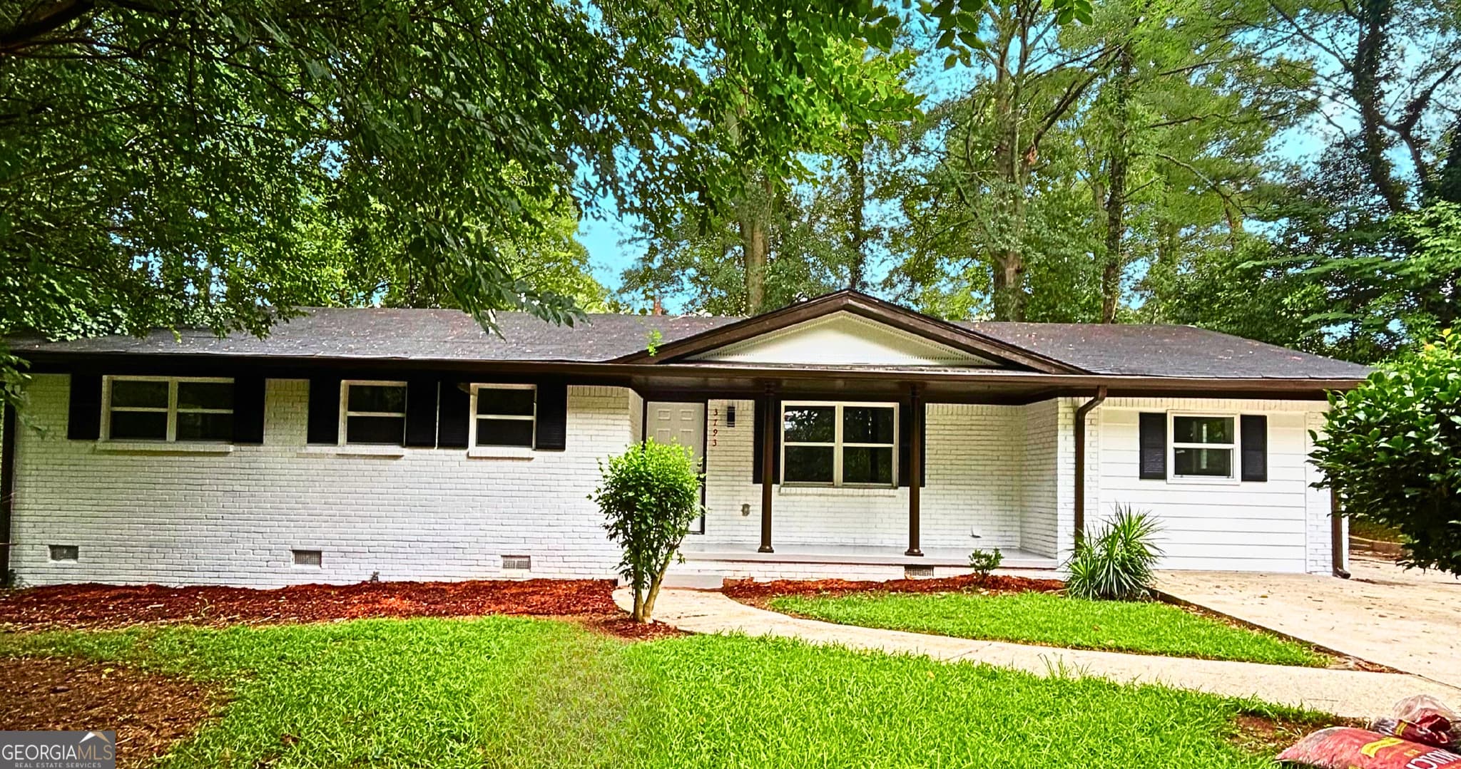4 bedroom, 2 bathroom, 1,936 sq ft single family residence for rent at 3793 Rainbow Drive, Decatur, GA 30034 for $2,500 a month — photo 1 of 26