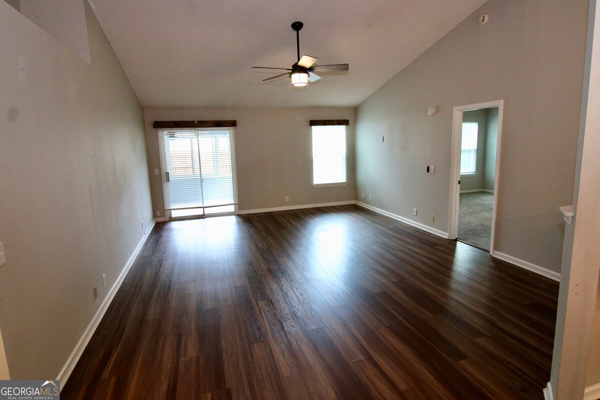 4 bedroom, 2 bathroom, 1,617 sq ft single family residence for rent at 200 Chestnut Court, Kingsland, GA 31548 for $2,275 a month — photo 4