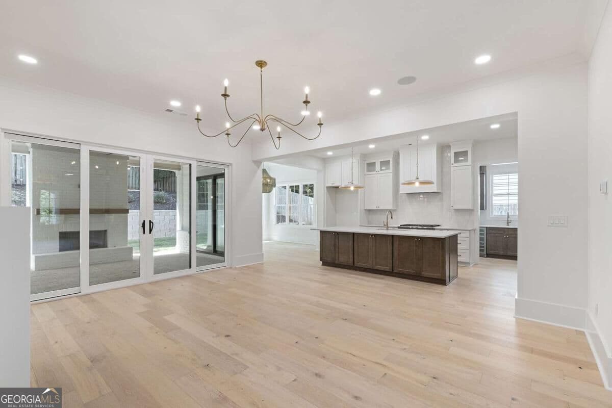6 bedroom, 6.5 bathroom, 4,992 sq ft single family residence for sale at 3778 Wynn Walk, Brookhaven, GA 30341 — photo 10