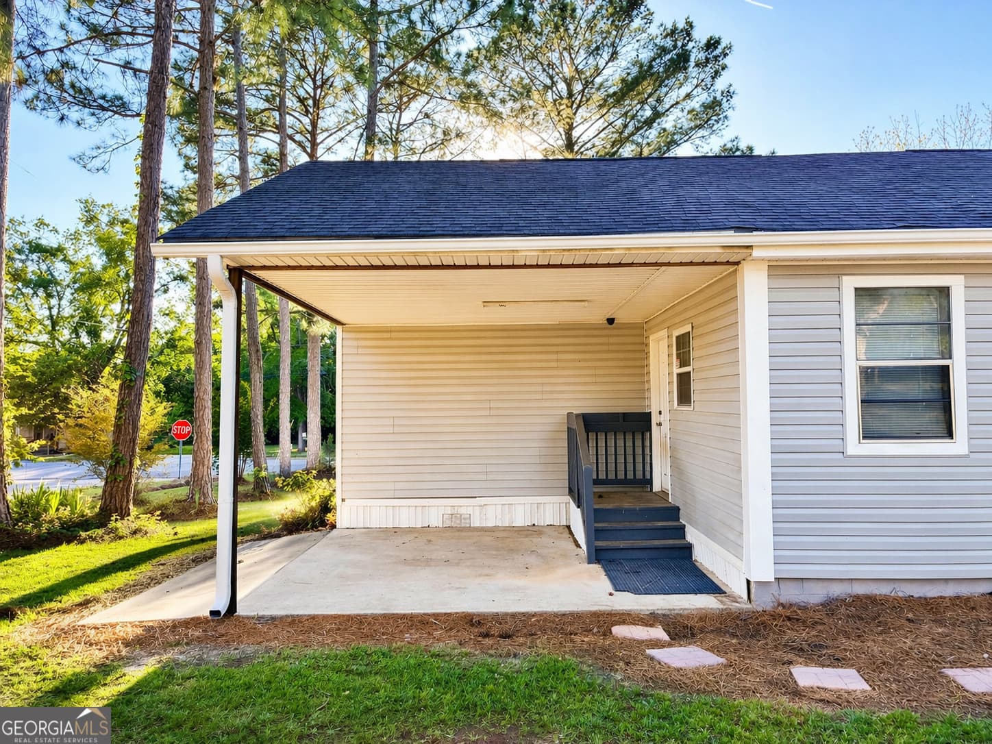 3 bedroom, 1.5 bathroom, 2,120 sq ft single family residence for sale at 21 6th Avenue, Rochelle, GA 31079 — photo 6
