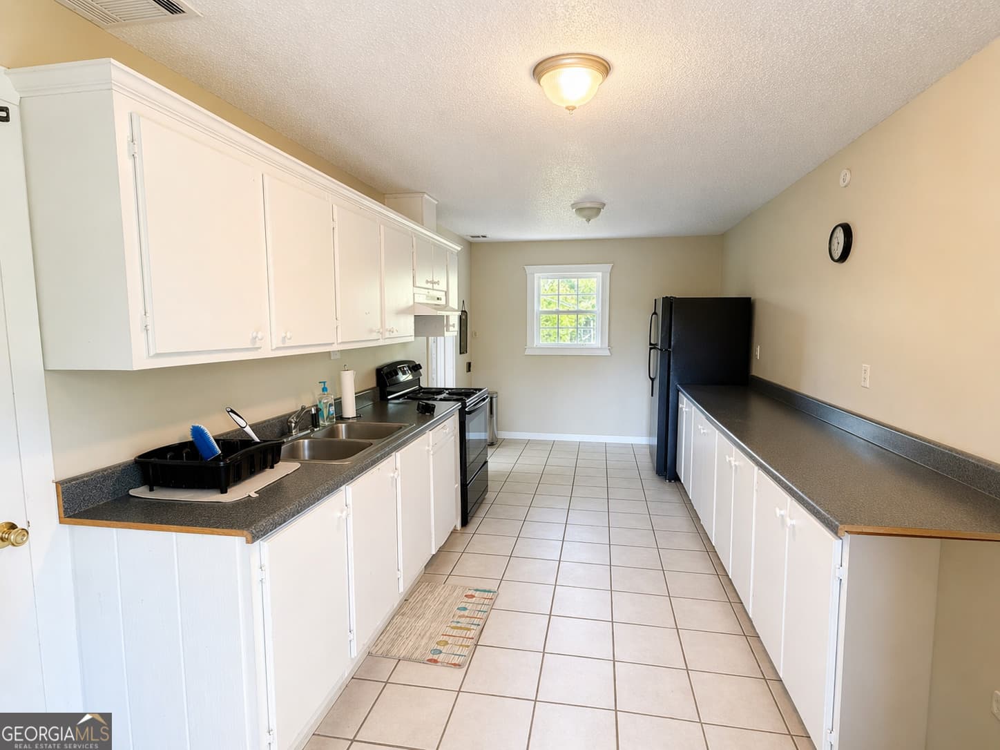 3 bedroom, 1.5 bathroom, 2,120 sq ft single family residence for sale at 21 6th Avenue, Rochelle, GA 31079 — photo 7