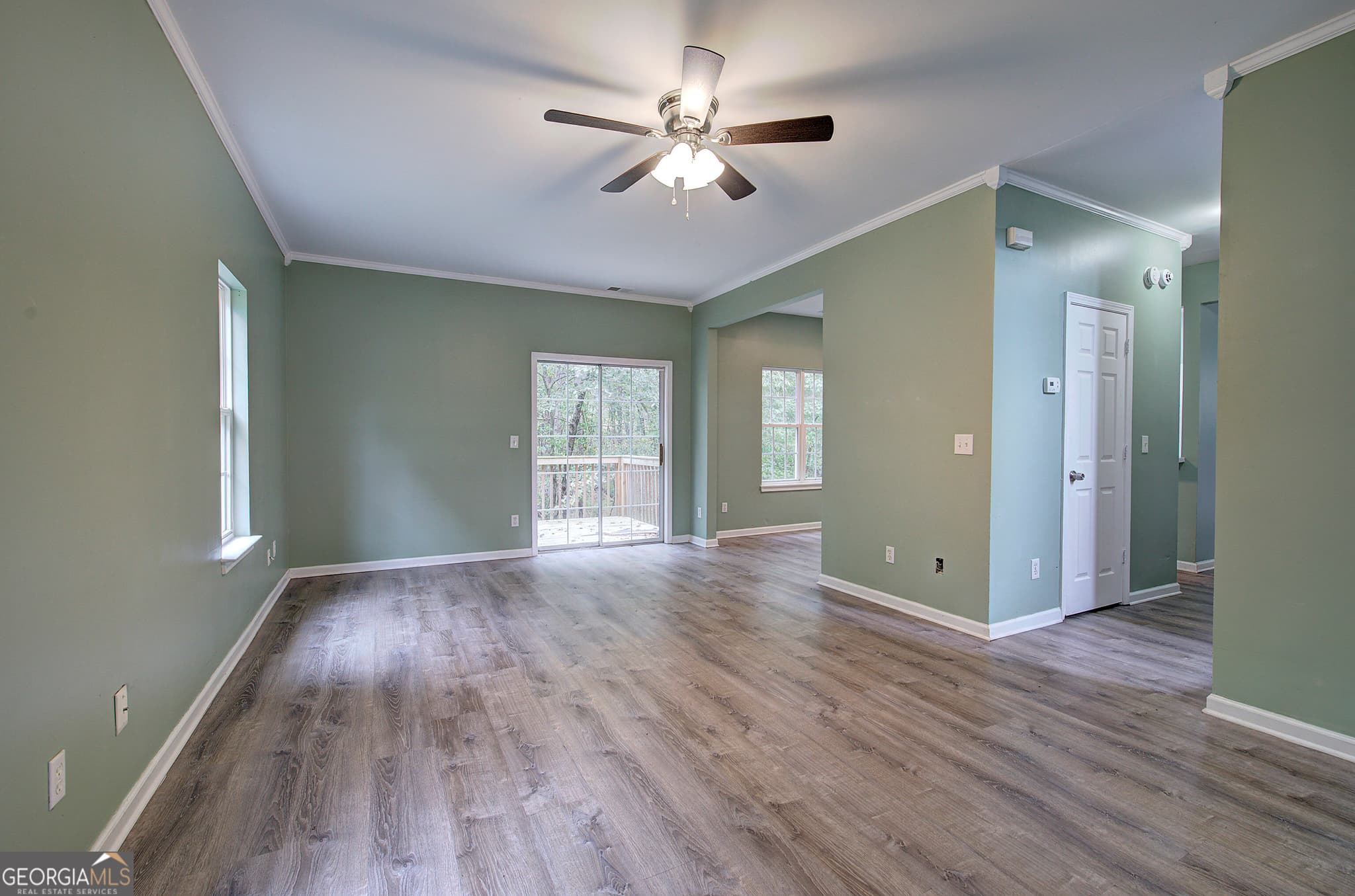 3 bedroom, 2.5 bathroom, 1,523 sq ft single family residence for sale at 385 Griffin Road, Cartersville, GA 30120 — photo 5