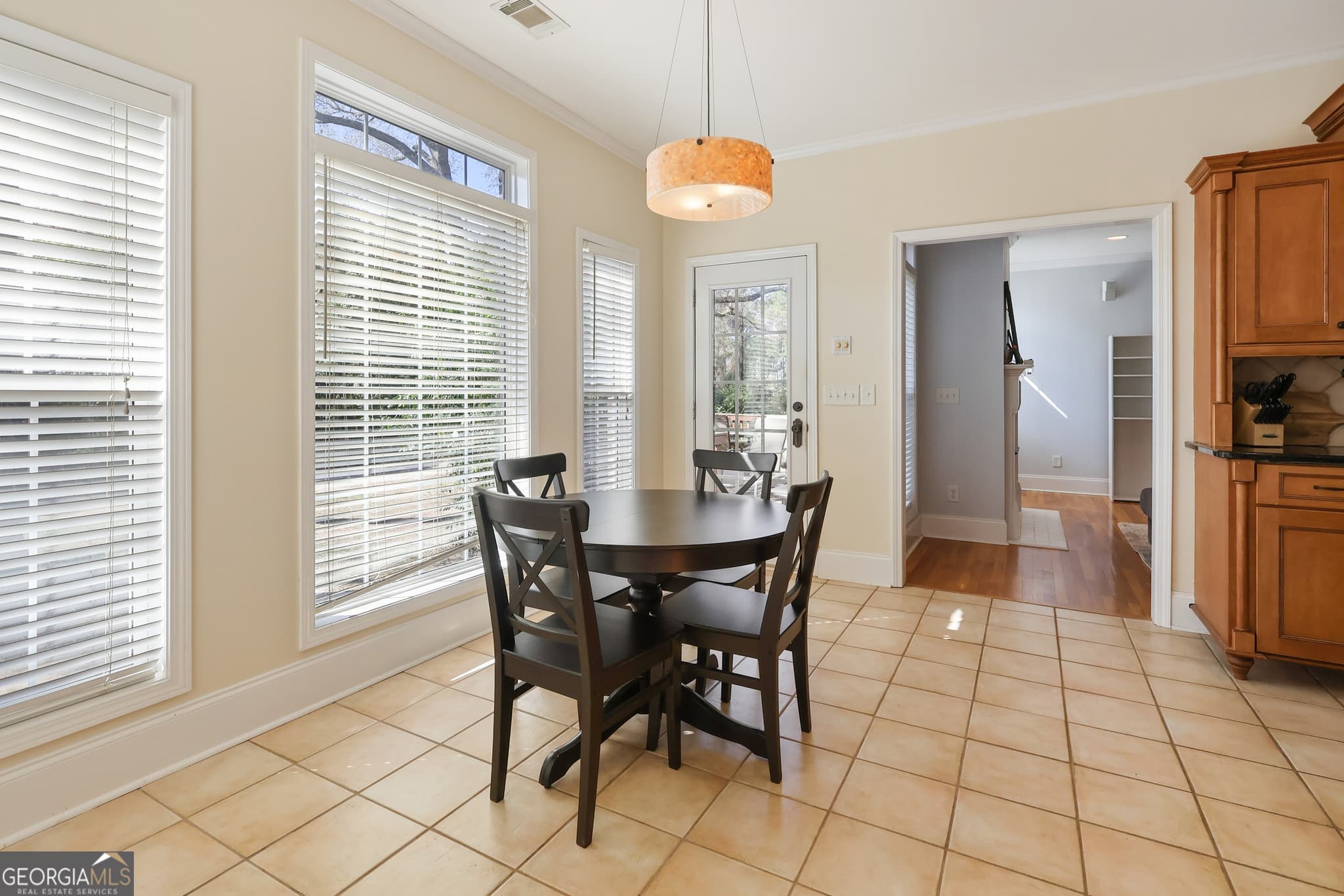 6 bedroom, 3.5 bathroom, 3,639 sq ft single family residence for sale at 333 Royal Crest Circle, Kathleen, GA 31047 — photo 9
