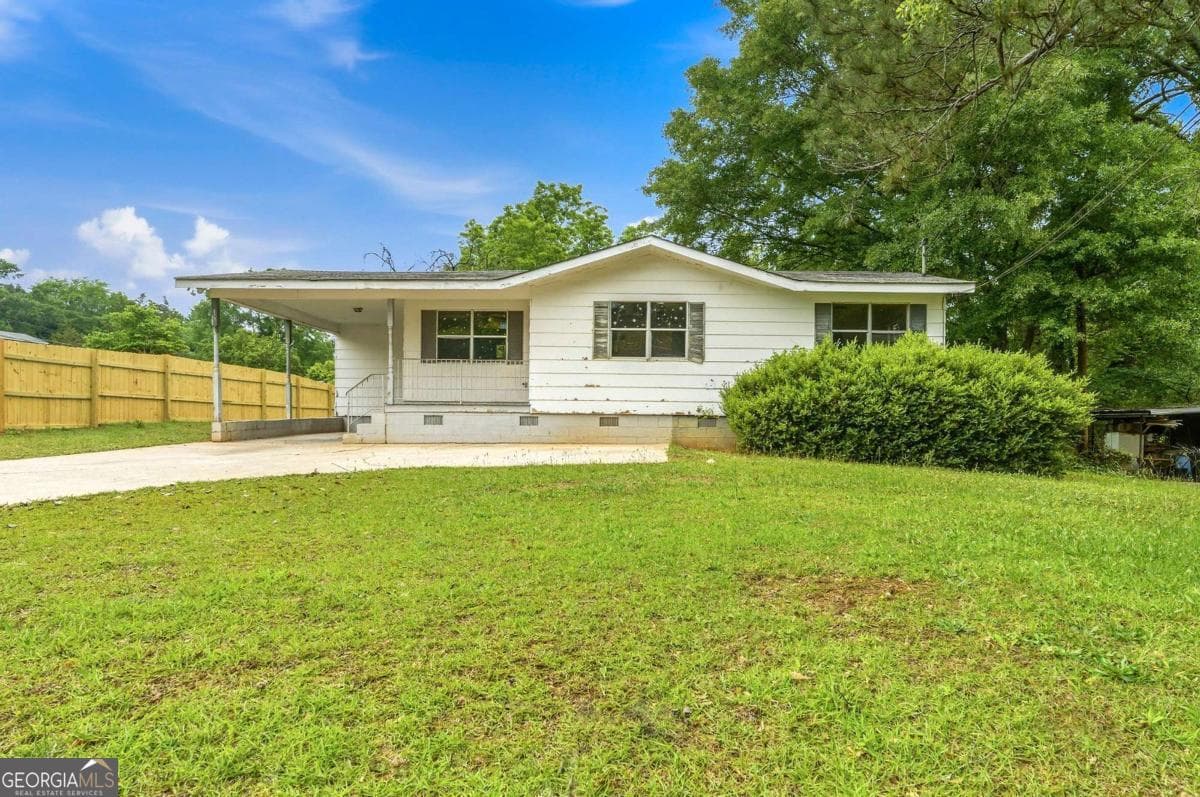 3 bedroom, 1 bathroom, 1,012 sq ft single family residence sold at 173 Starr Drive, Jonesboro, GA 30236