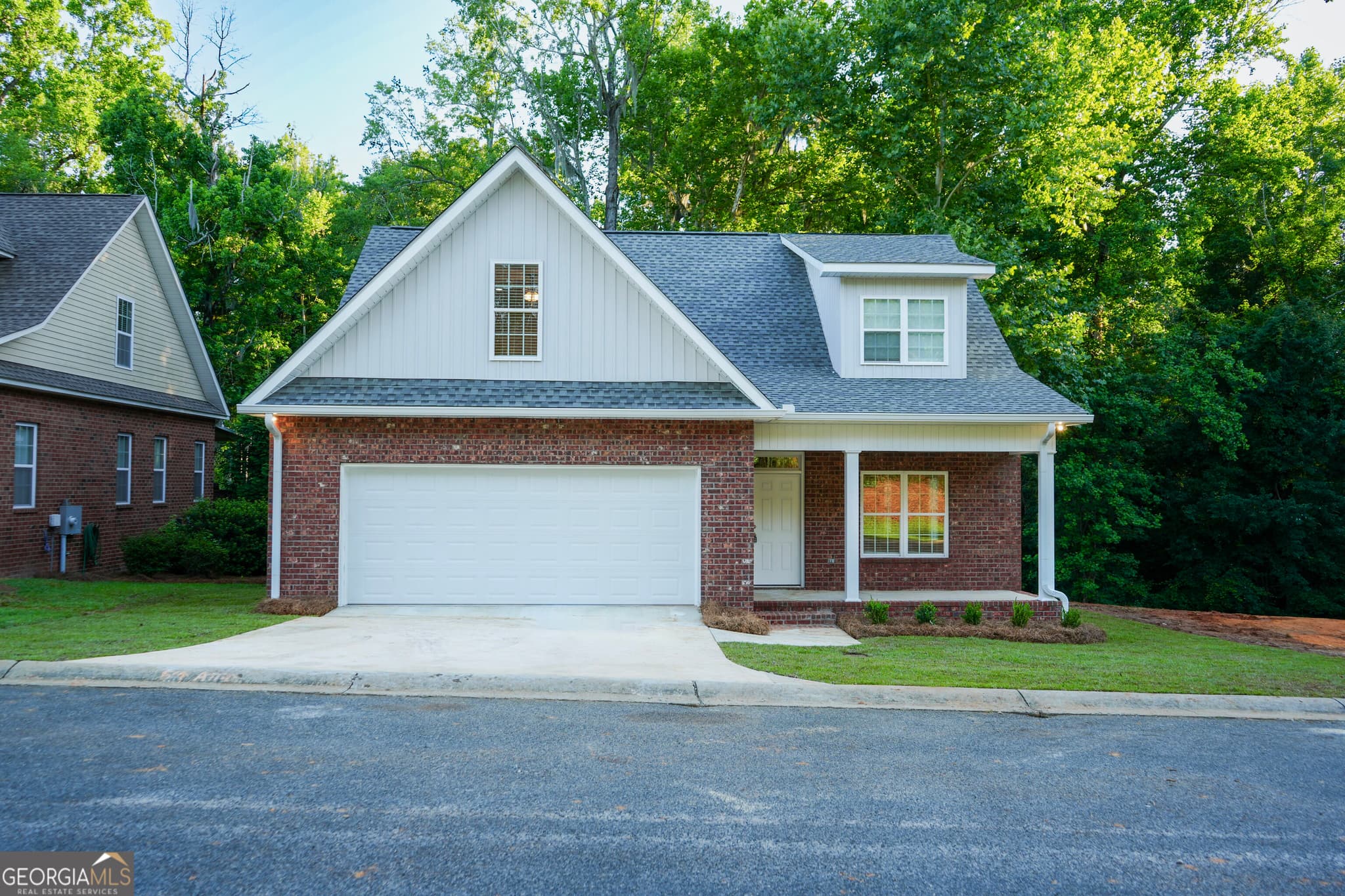 4 bedroom, 2.5 bathroom, 2,182 sq ft single family residence for rent at 118 Fox Fire Court, Dublin, GA 31021 for $2,850 a month