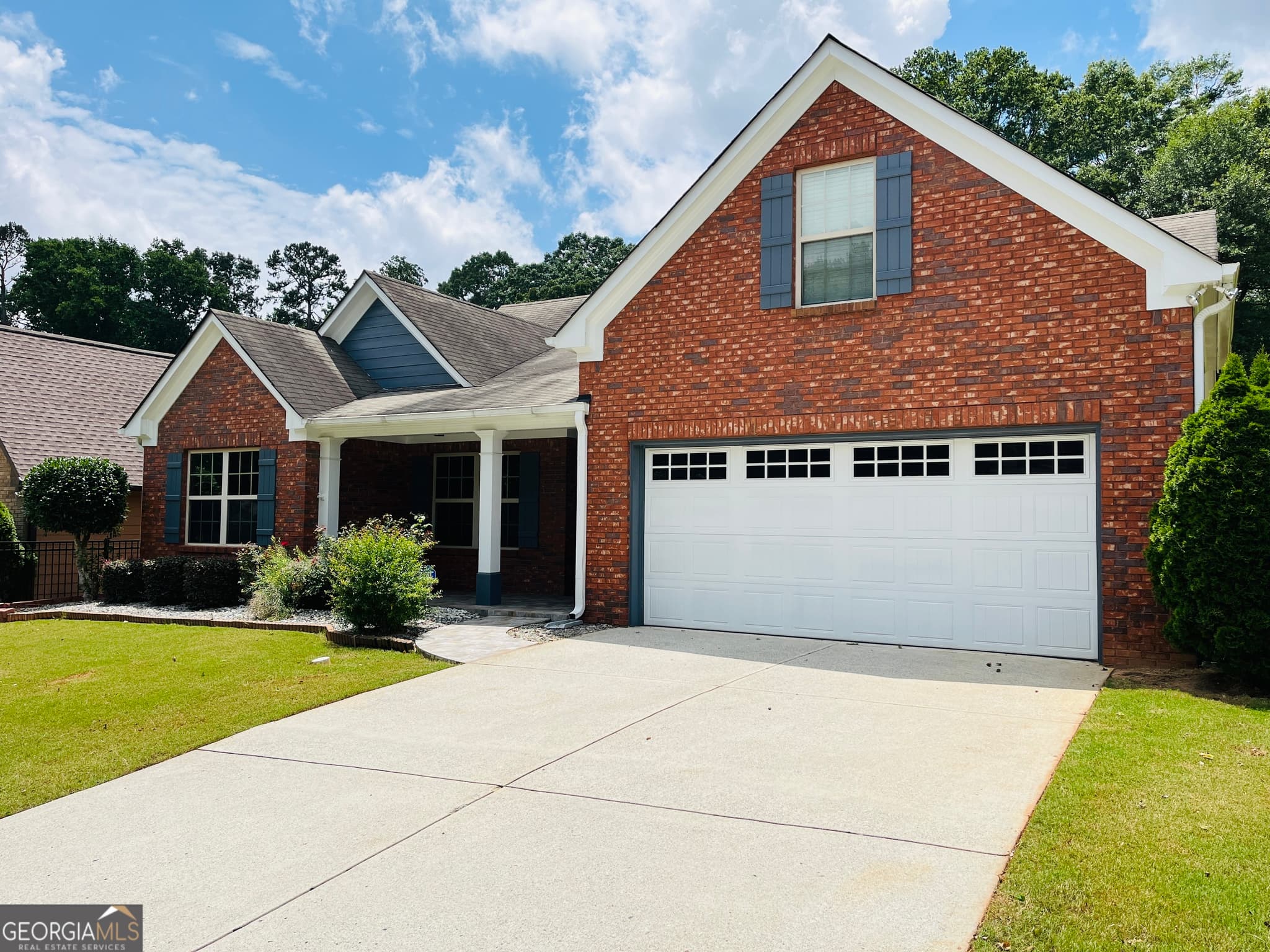 3 bedroom, 2 bathroom, 1,911 sq ft single family residence for rent at 5750 Crest Hill Drive, Buford, GA 30518 for $2,295 a month — photo 1 of 1