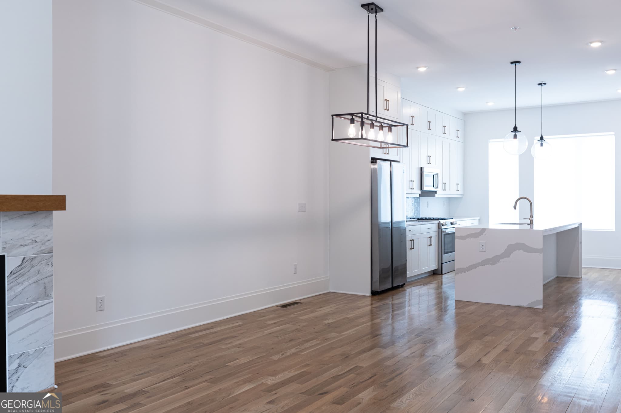 3 bedroom, 4 bathroom, 2,000 sq ft townhouse for rent at 1836 Memorial Drive, Atlanta, GA 30317 for $3,300 a month — photo 3