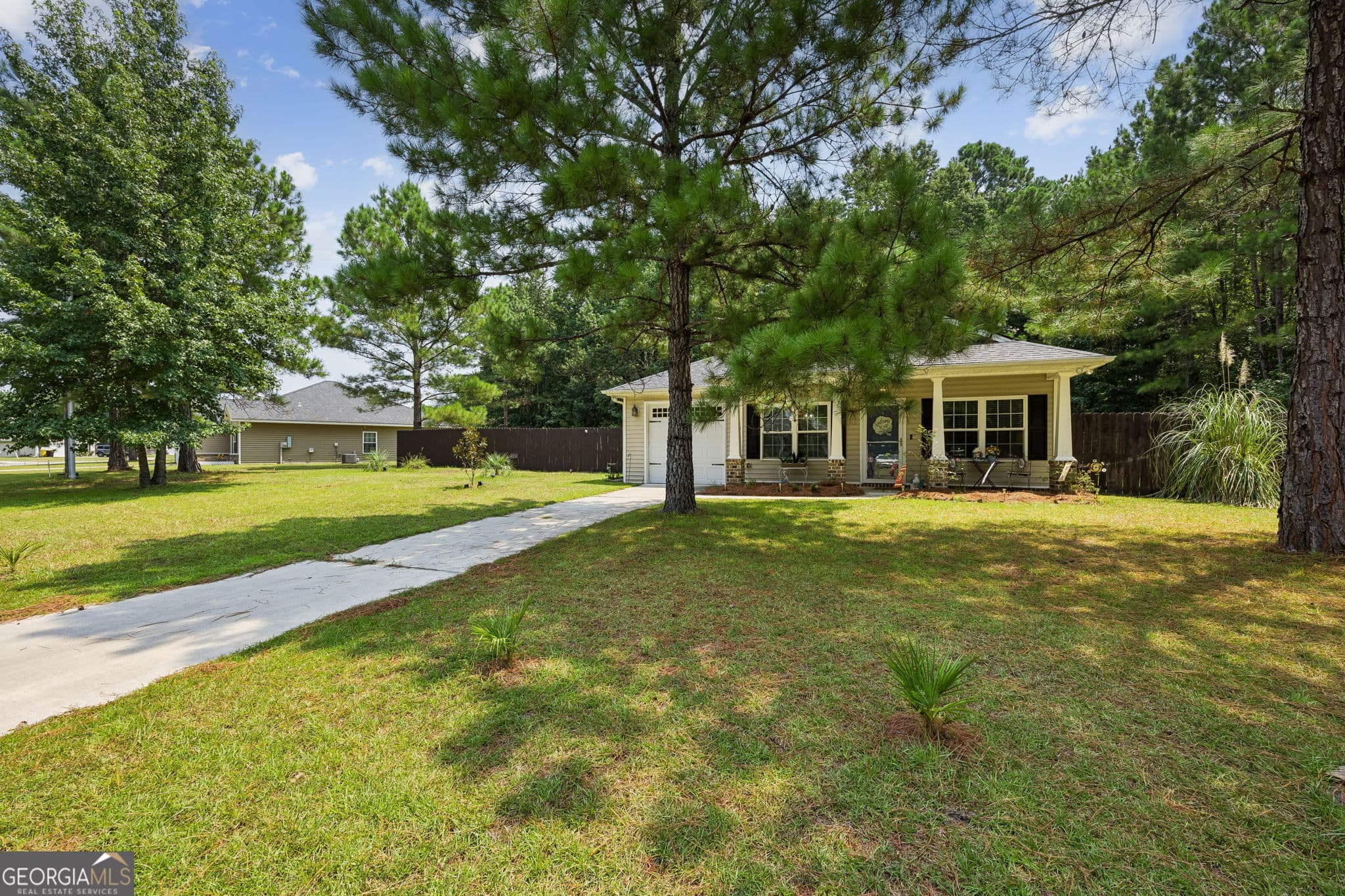 3 bedroom, 2 bathroom, 1,158 sq ft single family residence for sale at 1175 Tidal Drive, Townsend, GA 31331 — photo 2
