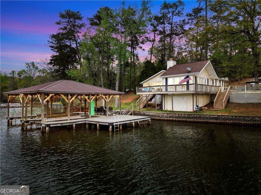 2 bedroom, 2 bathroom, 1,278 sq ft single family residence for sale at 216 Deep Water Road, Mansfield, GA 30055
