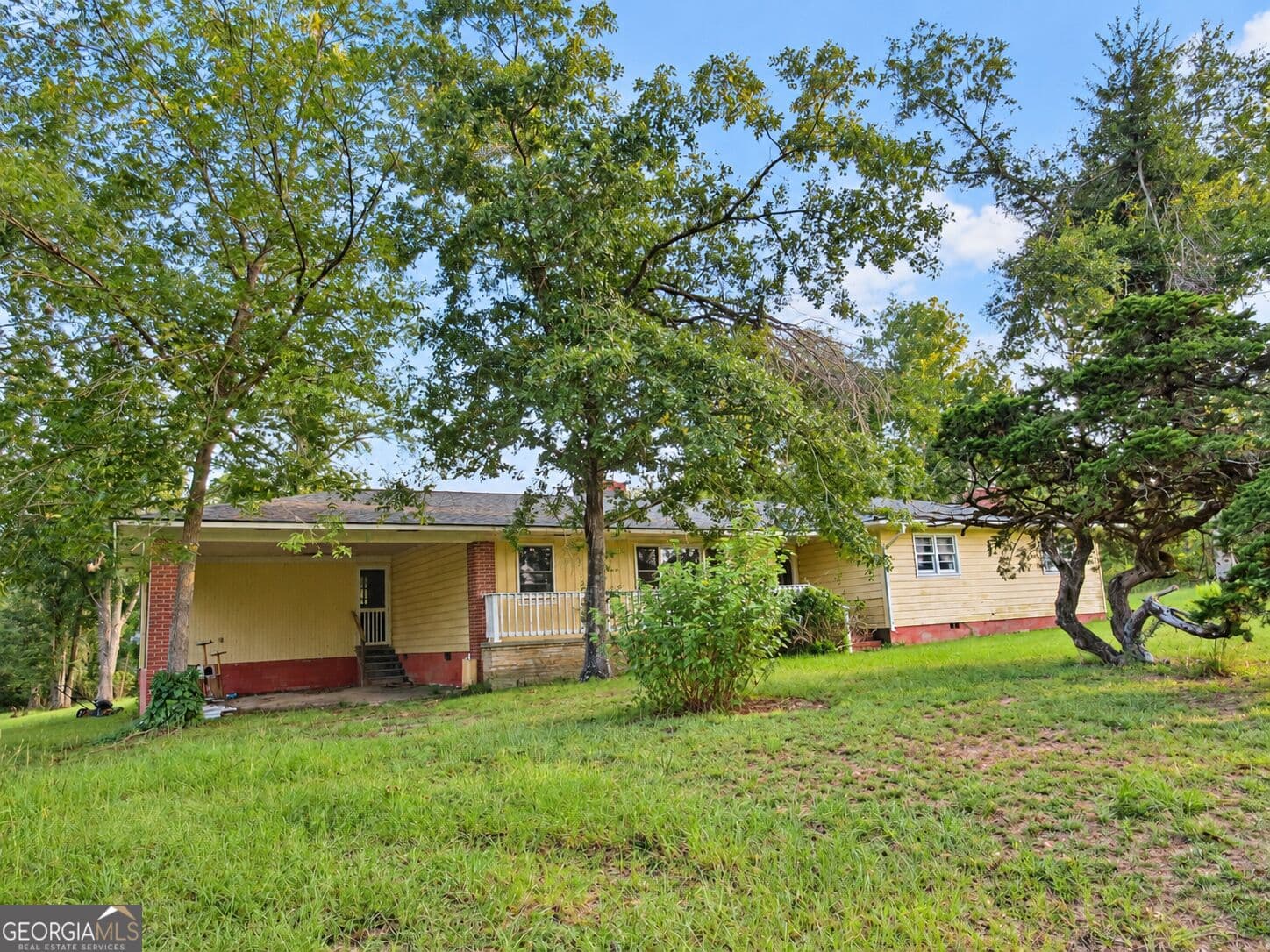 3 bedroom, 1 bathroom, 1,760 sq ft single family residence for sale at 709 Bob Sharpe Road, Vidalia, GA 30474