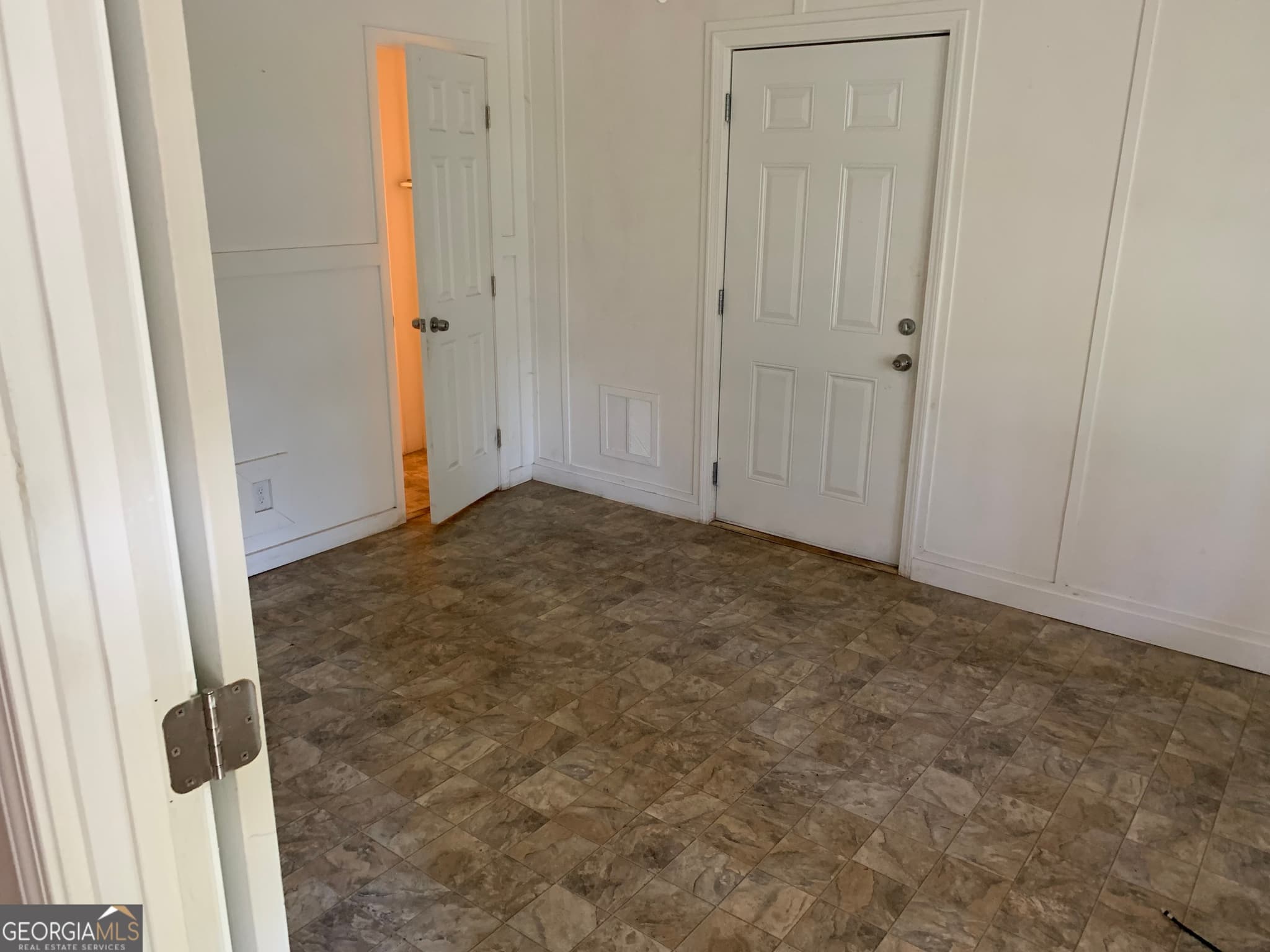 3 bedroom, 1 bathroom, 944 sq ft single family residence for sale at 1438 Highway 3, Hampton, GA 30228 — photo 8