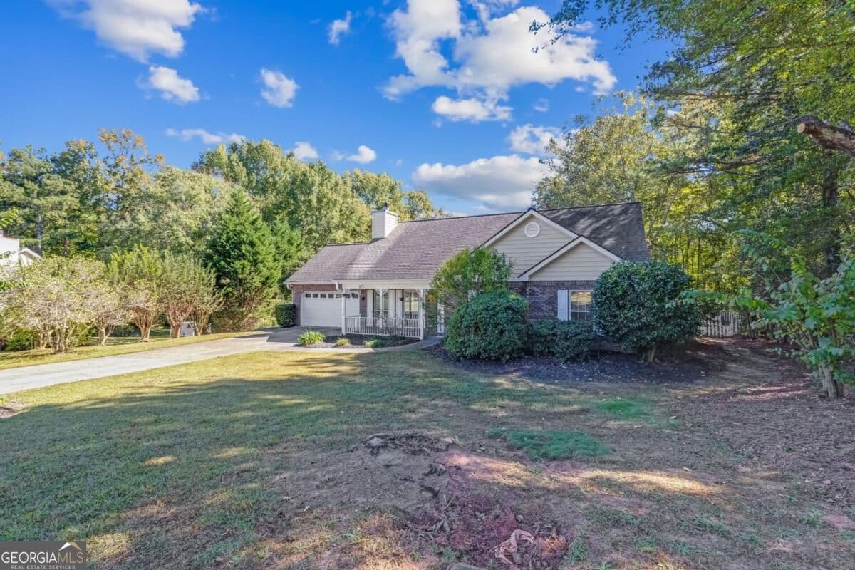 3 bedroom, 2 bathroom, 1,492 sq ft single family residence for sale at 415 Waverly Point Drive, Grayson, GA 30017 — photo 6