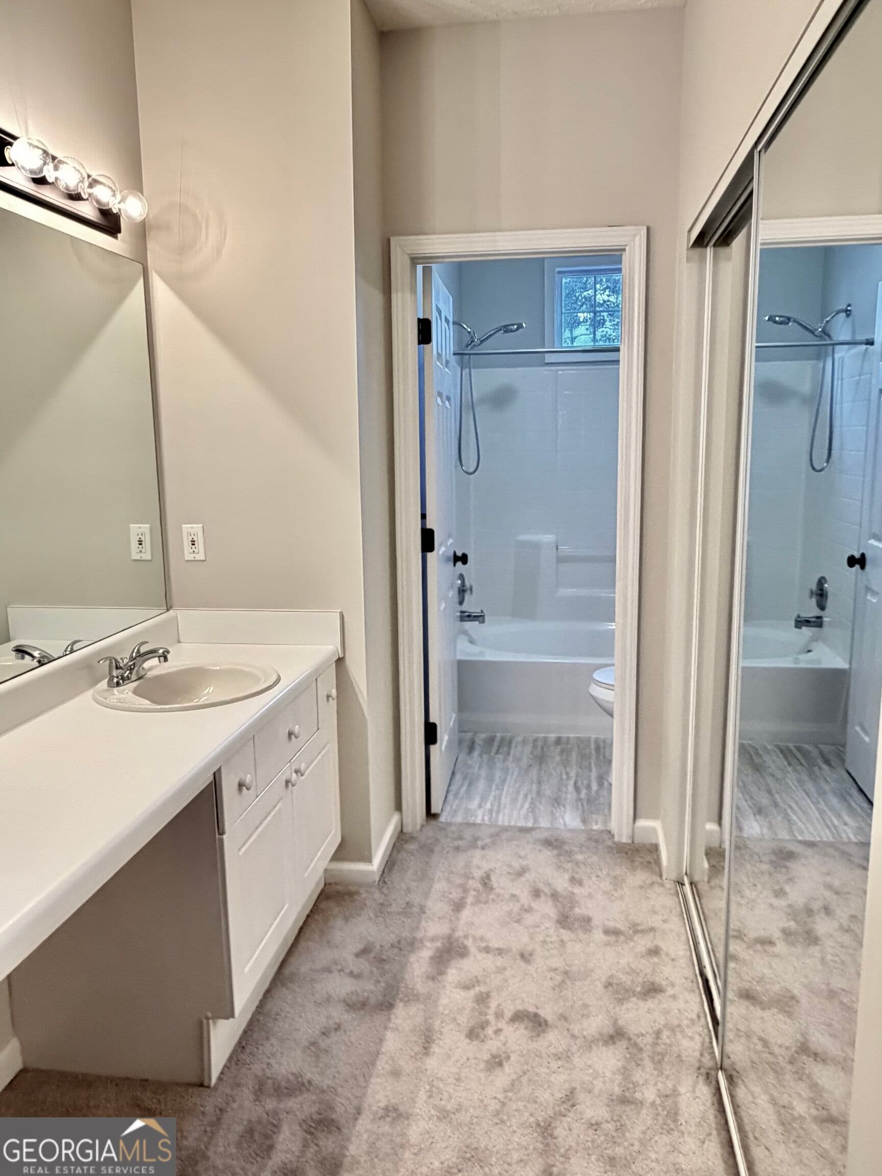 2 bedroom, 2 bathroom, 996 sq ft single family residence for sale at 305 WINDCROFT Circle, Acworth, GA 30101 — photo 8