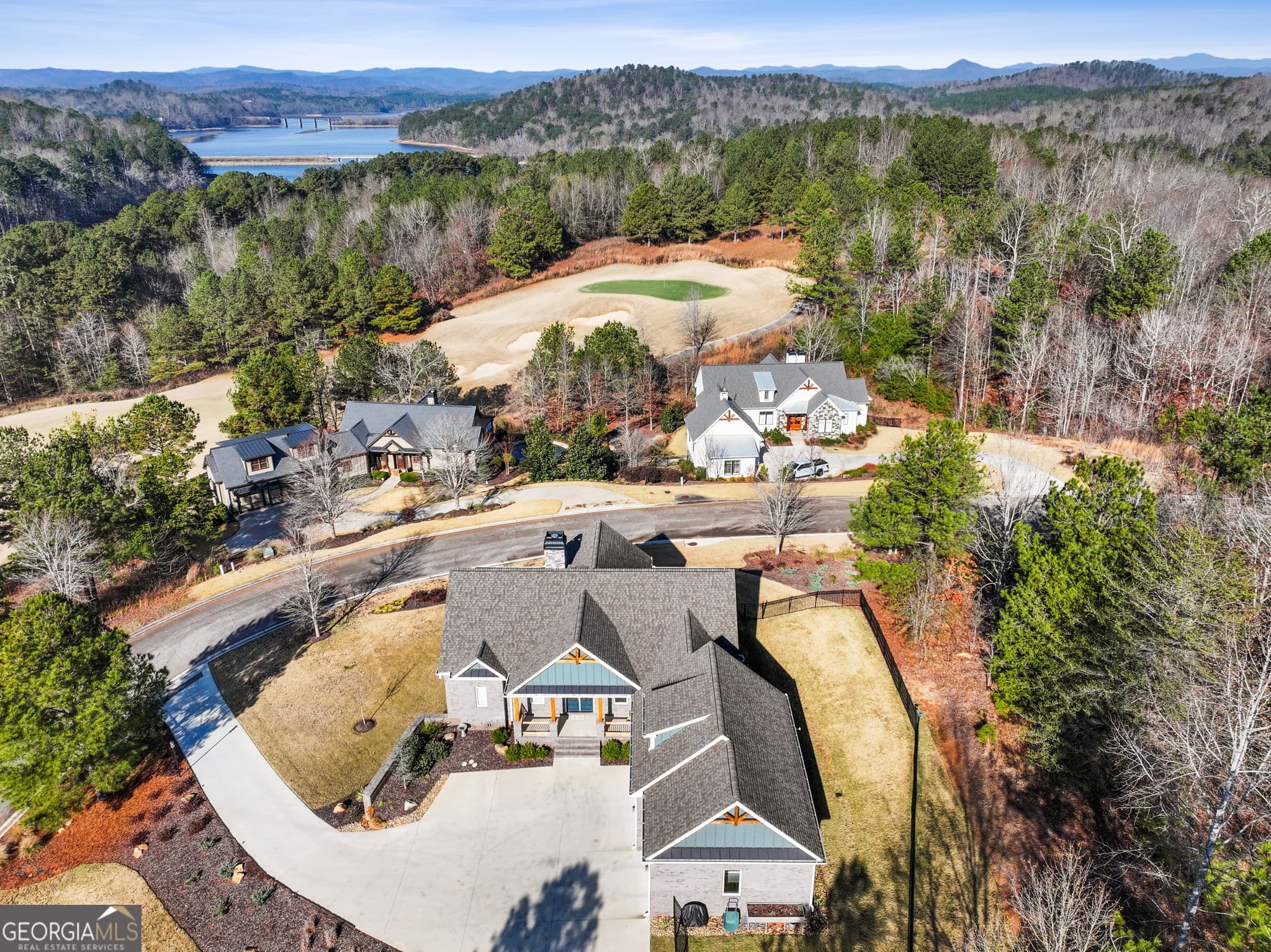 4 bedroom, 3.5 bathroom, 3,458 sq ft single family residence for sale at 1675 Currahee Club Drive, Toccoa, GA 30577 — photo 7