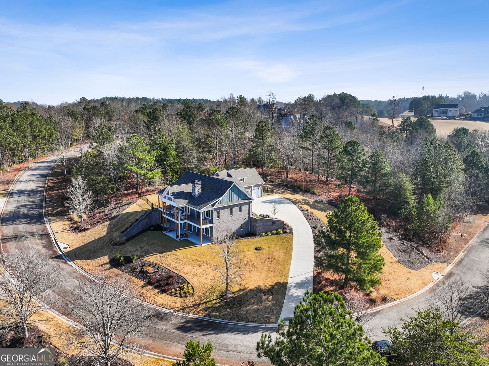 4 bedroom, 3.5 bathroom, 3,458 sq ft single family residence for sale at 1675 Currahee Club Drive, Toccoa, GA 30577 — photo 5