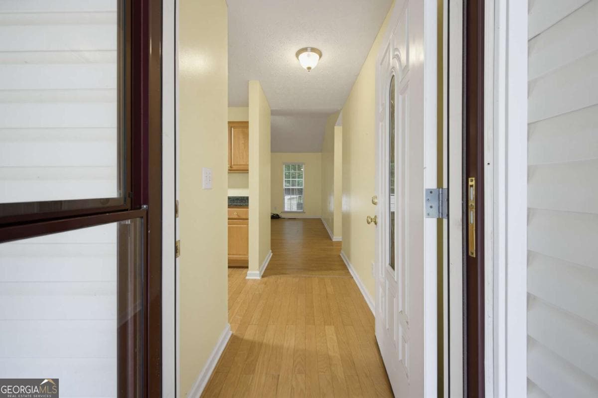 3 bedroom, 2.5 bathroom, 1,509 sq ft single family residence for sale at 320 River Chase Drive, Athens, GA 30605 — photo 4