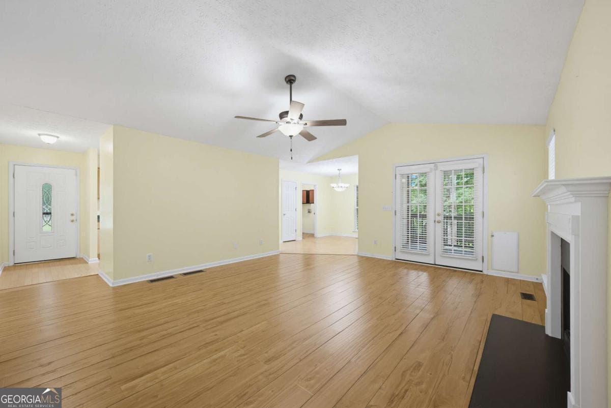 3 bedroom, 2.5 bathroom, 1,509 sq ft single family residence for sale at 320 River Chase Drive, Athens, GA 30605 — photo 8