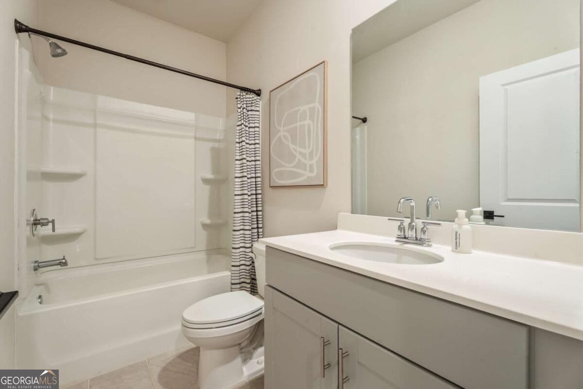 4 bedroom, 3 bathroom, 2,000 sq ft single family residence for sale at 181 Long Leaf Street, Dawsonville, GA 30534 — photo 8