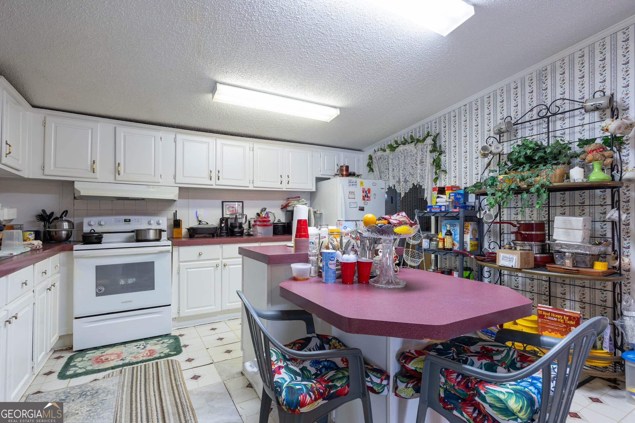 3 bedroom, 2 bathroom, 1,848 sq ft single family residence for sale at 294 Pebble Hill Circle, Sylvester, GA 31791 — photo 9