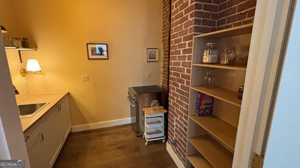 1 bedroom, 1 bathroom condominium for sale at 32 Peachtree Street 1602, Atlanta, GA 30303 — photo 7