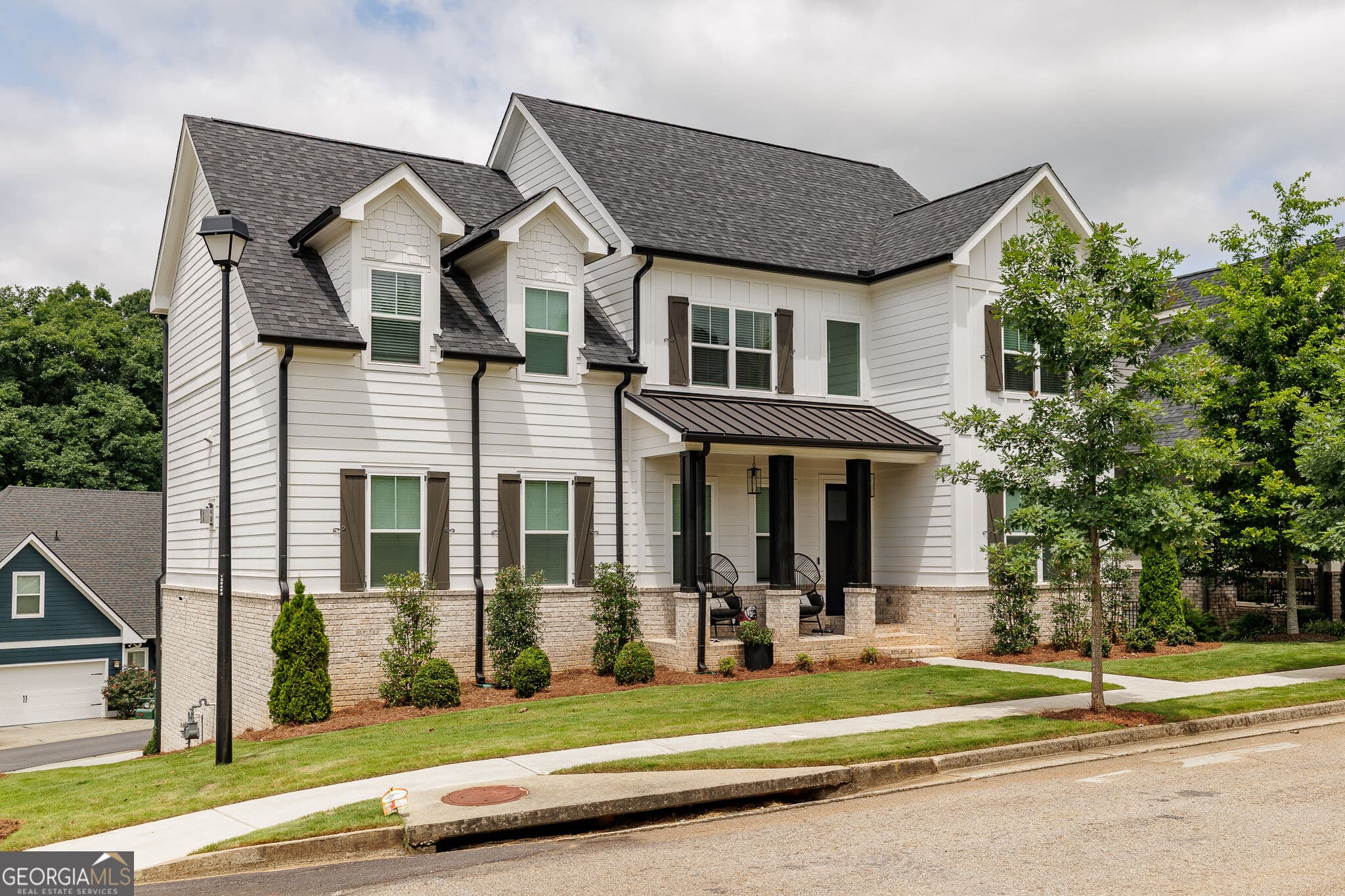 4 bedroom, 3.5 bathroom, 3,986 sq ft single family residence for sale at 105 Red Bluff Drive, Athens, GA 30607 — photo 4