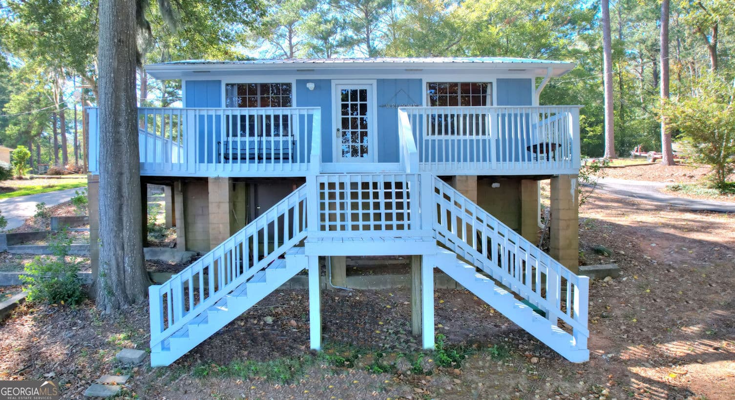 1 bedroom, 1 bathroom, 672 sq ft cabin,single family residence sold at 380 N Spring Creek Circle, Cobb, GA 31735