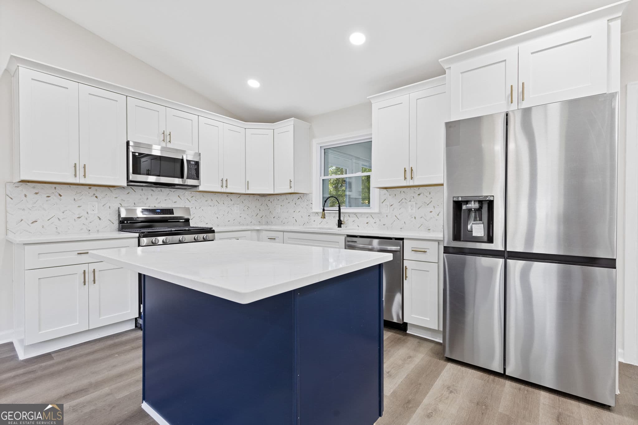 3 bedroom, 2 bathroom, 1,320 sq ft single family residence for sale at 5 Hidden Valley Drive, Lawrenceville, GA 30044 — photo 7