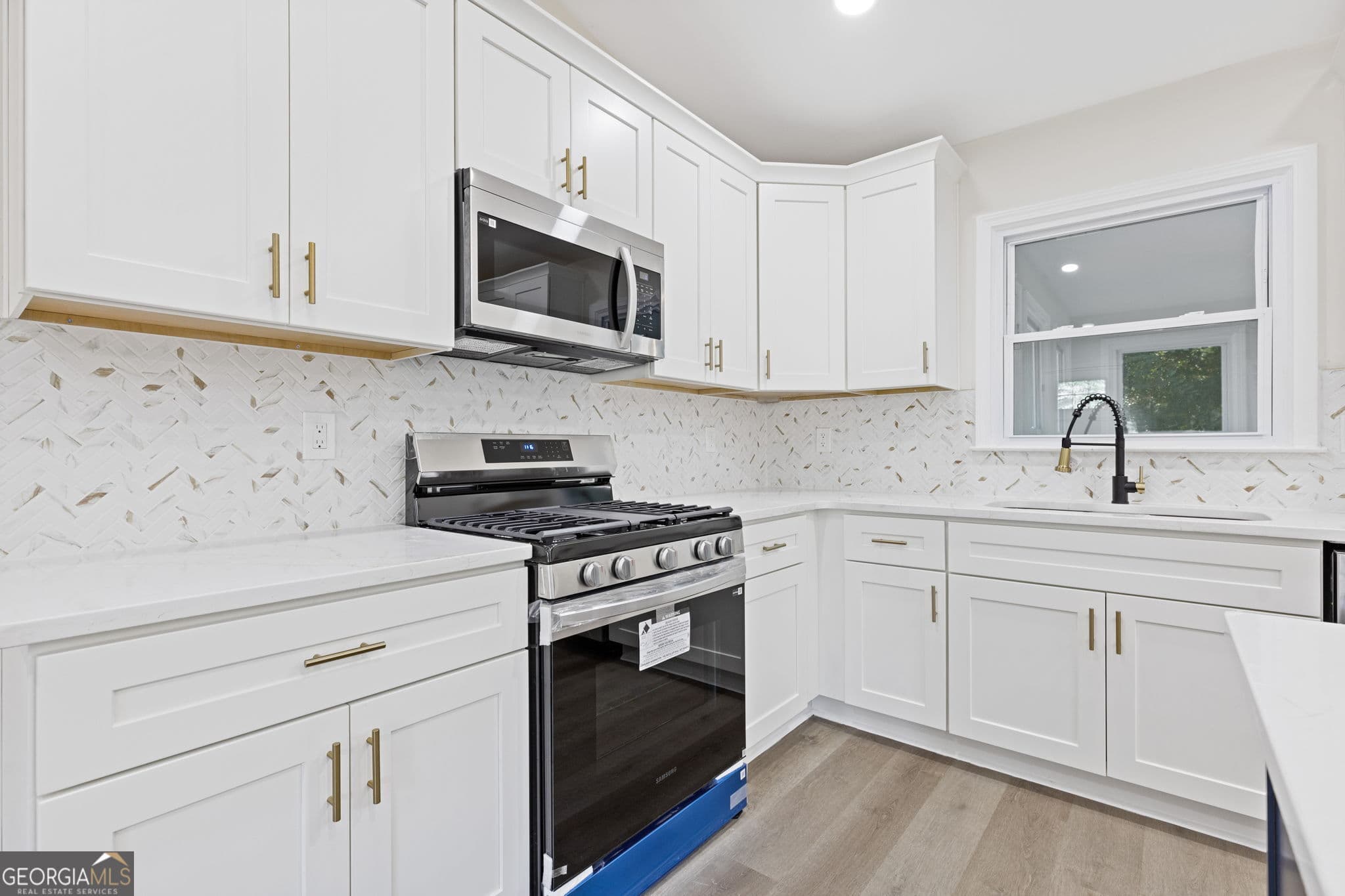 3 bedroom, 2 bathroom, 1,320 sq ft single family residence for sale at 5 Hidden Valley Drive, Lawrenceville, GA 30044 — photo 8