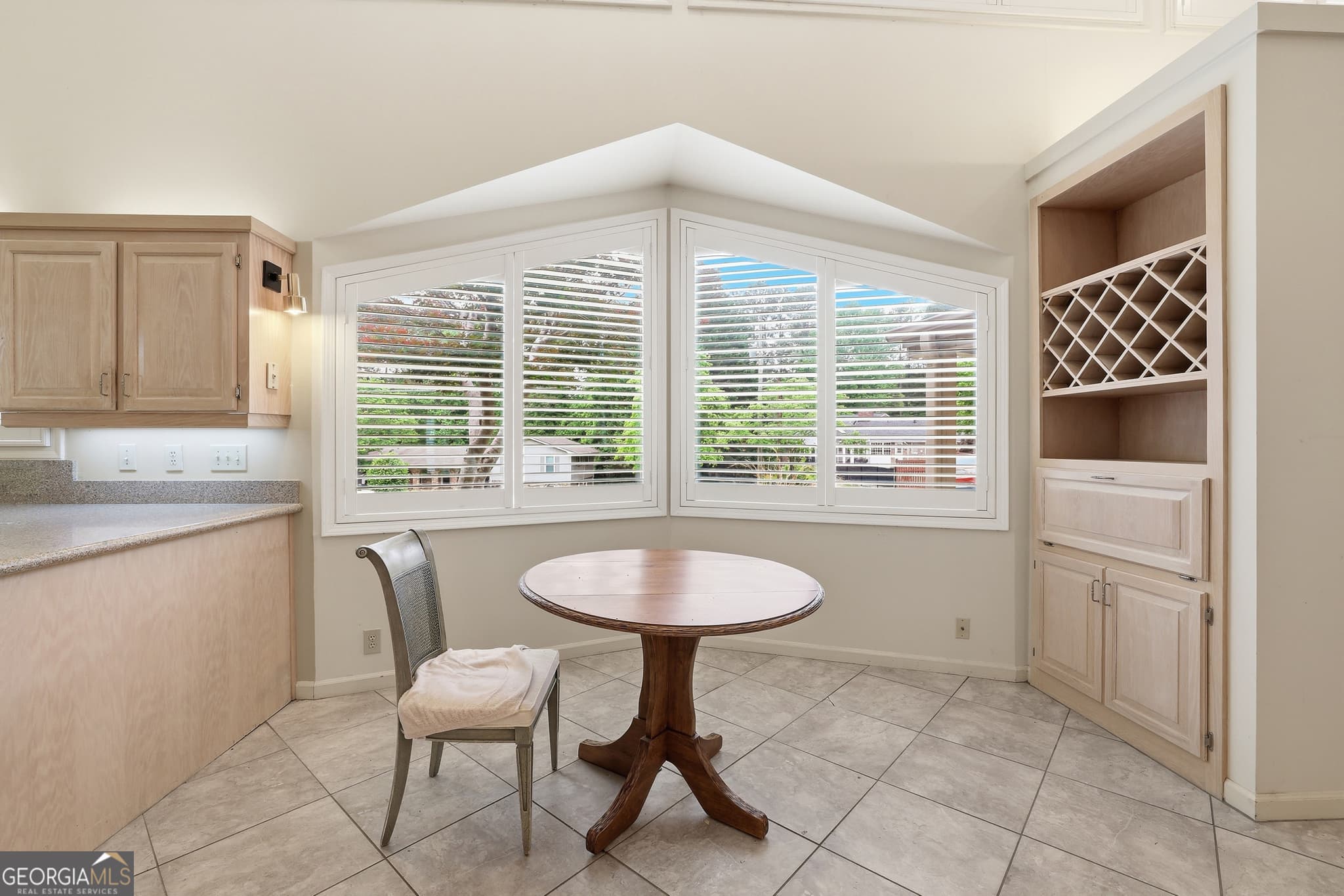 3 bedroom, 3 bathroom, 3,508 sq ft single family residence for sale at 31 Addington Court, Toccoa, GA 30577 — photo 6