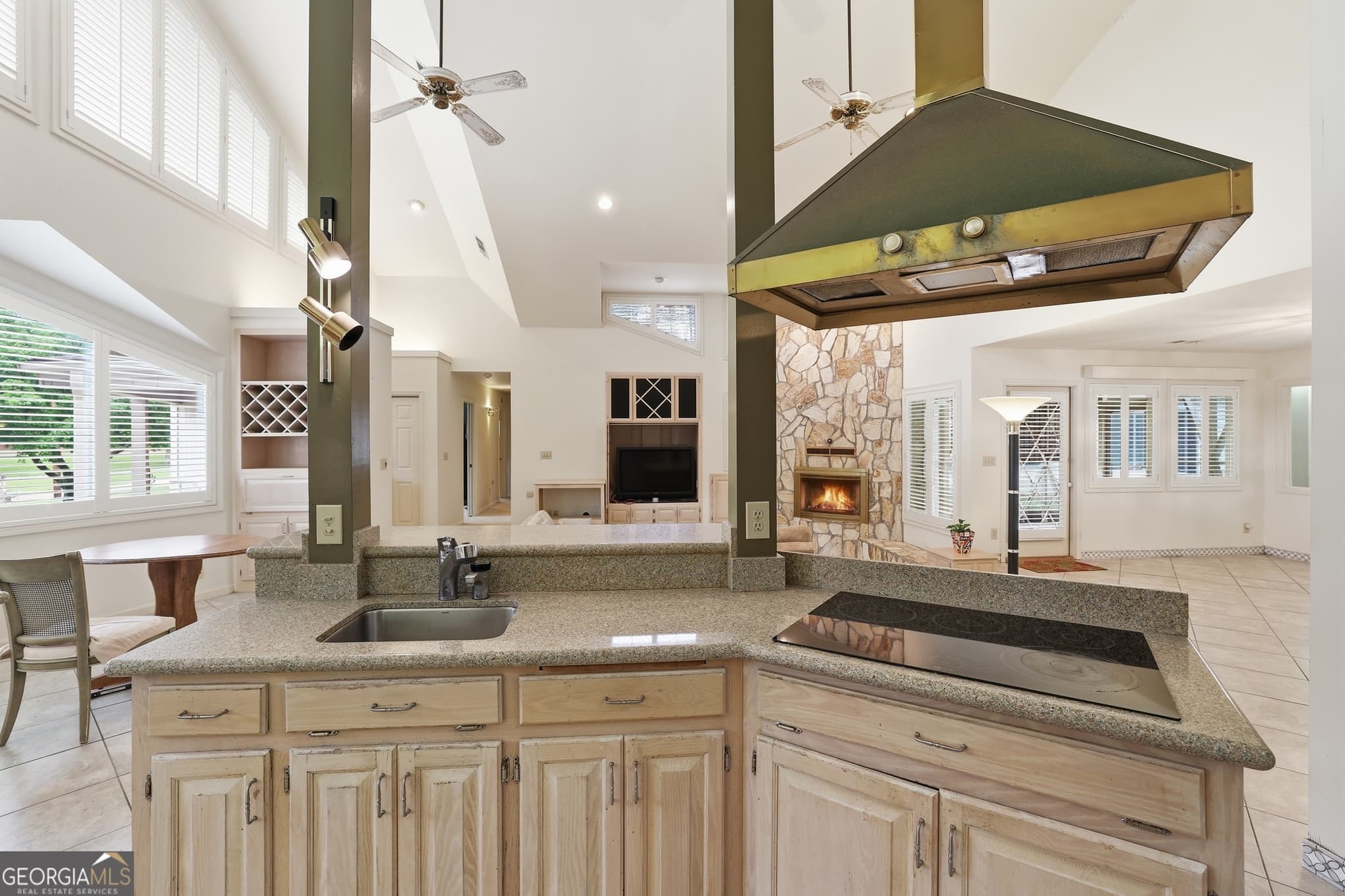 3 bedroom, 3 bathroom, 3,508 sq ft single family residence for sale at 31 Addington Court, Toccoa, GA 30577 — photo 10